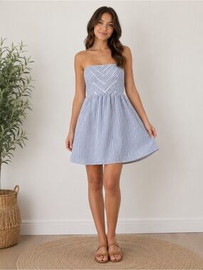 Old navy blue and white